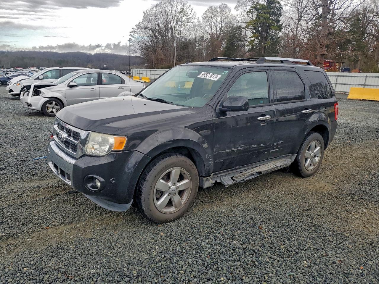 2011 FORD ESCAPE