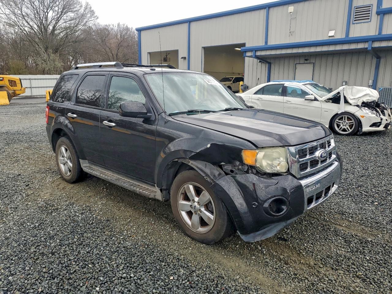 2011 FORD ESCAPE LIMITED photo 4