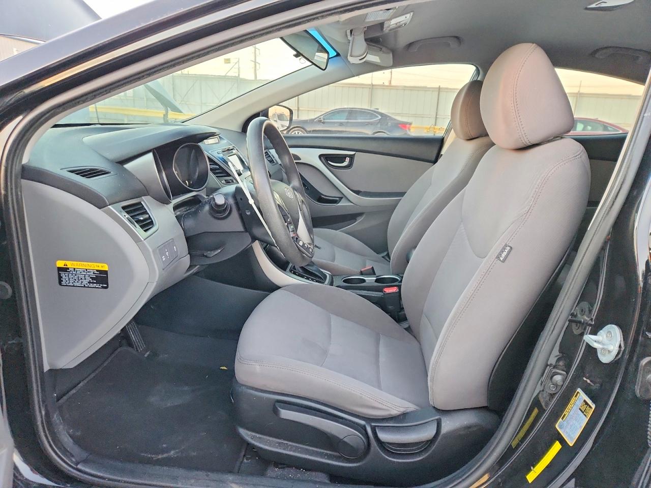 2014 HYUNDAI ELANTRA SE photo 7
