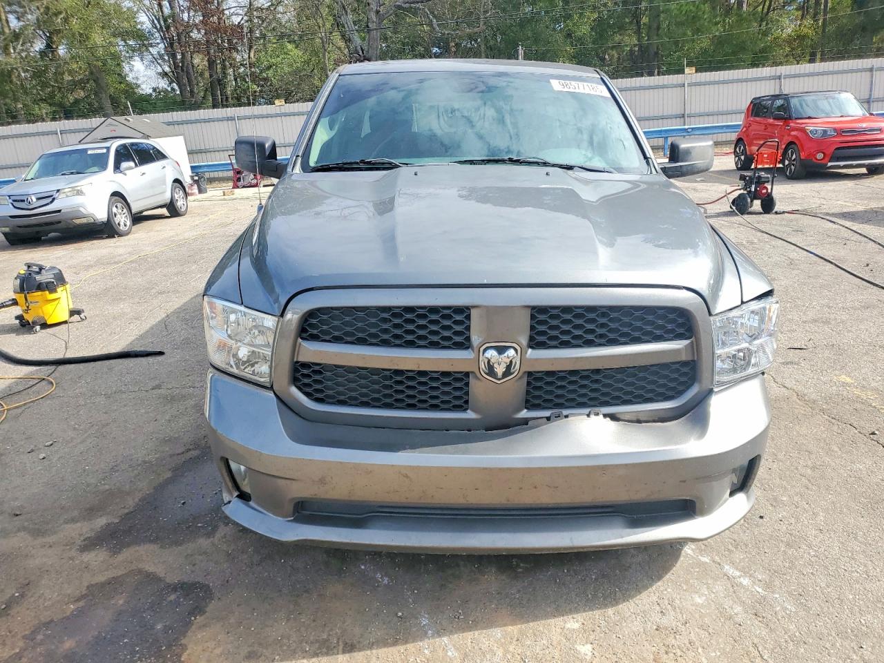 2013 RAM 1500 ST photo 5