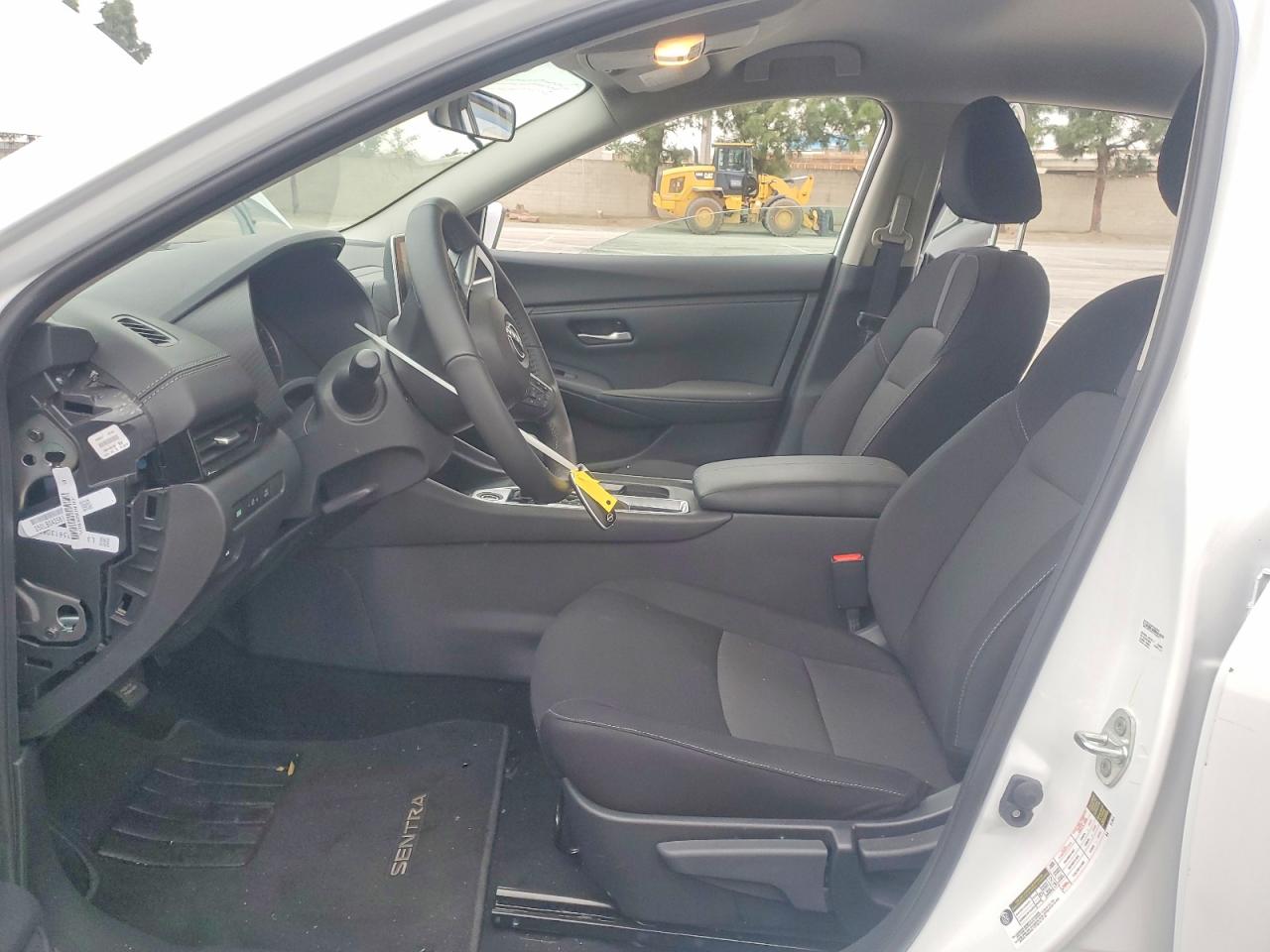2025 NISSAN SENTRA SV photo 13