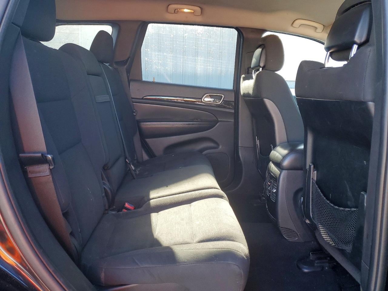 2012 JEEP GRAND CHEROKEE LAREDO photo 11