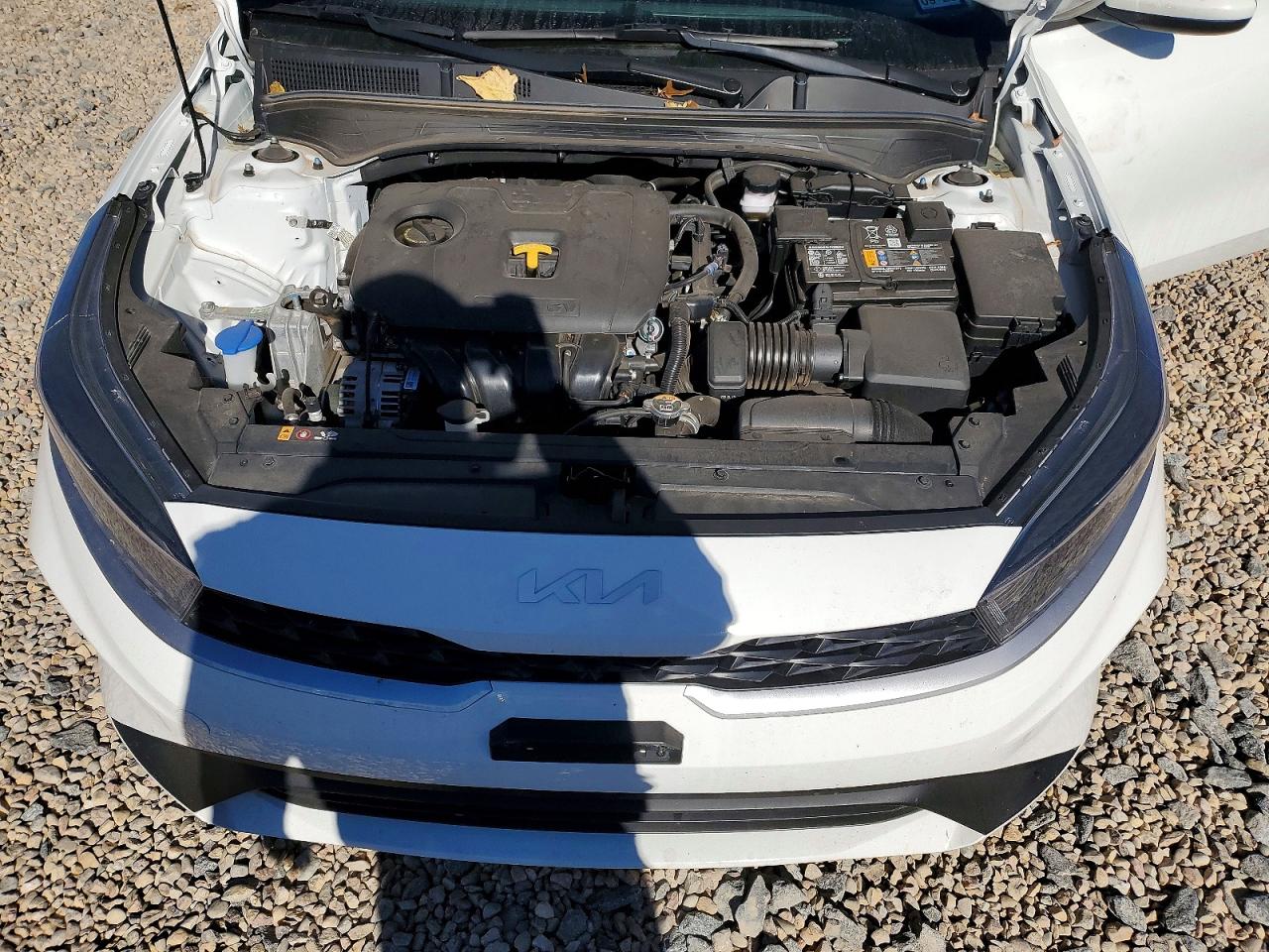 2024 KIA FORTE LX photo 21