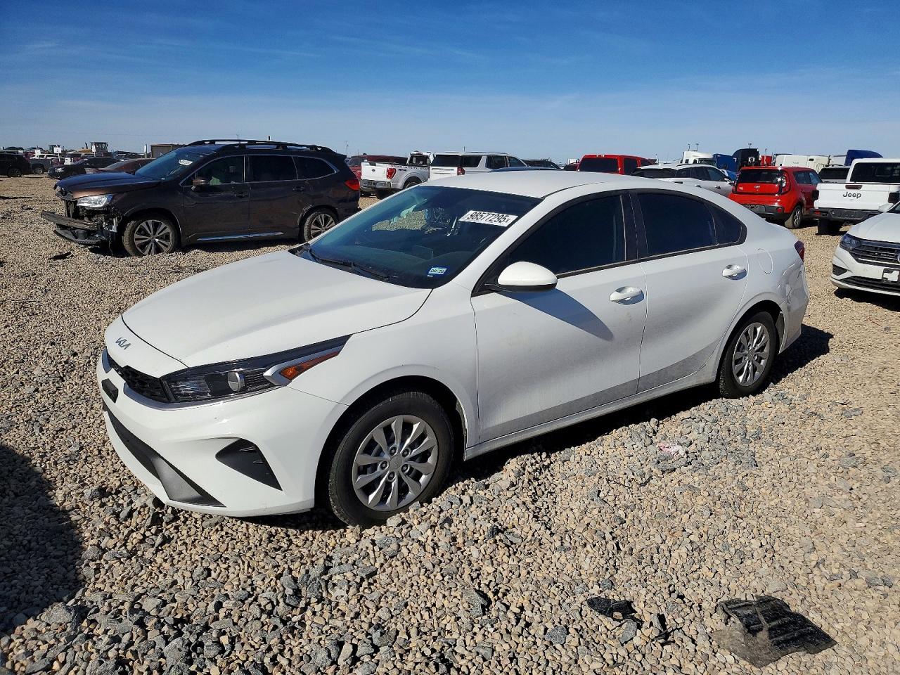 2024 KIA FORTE
