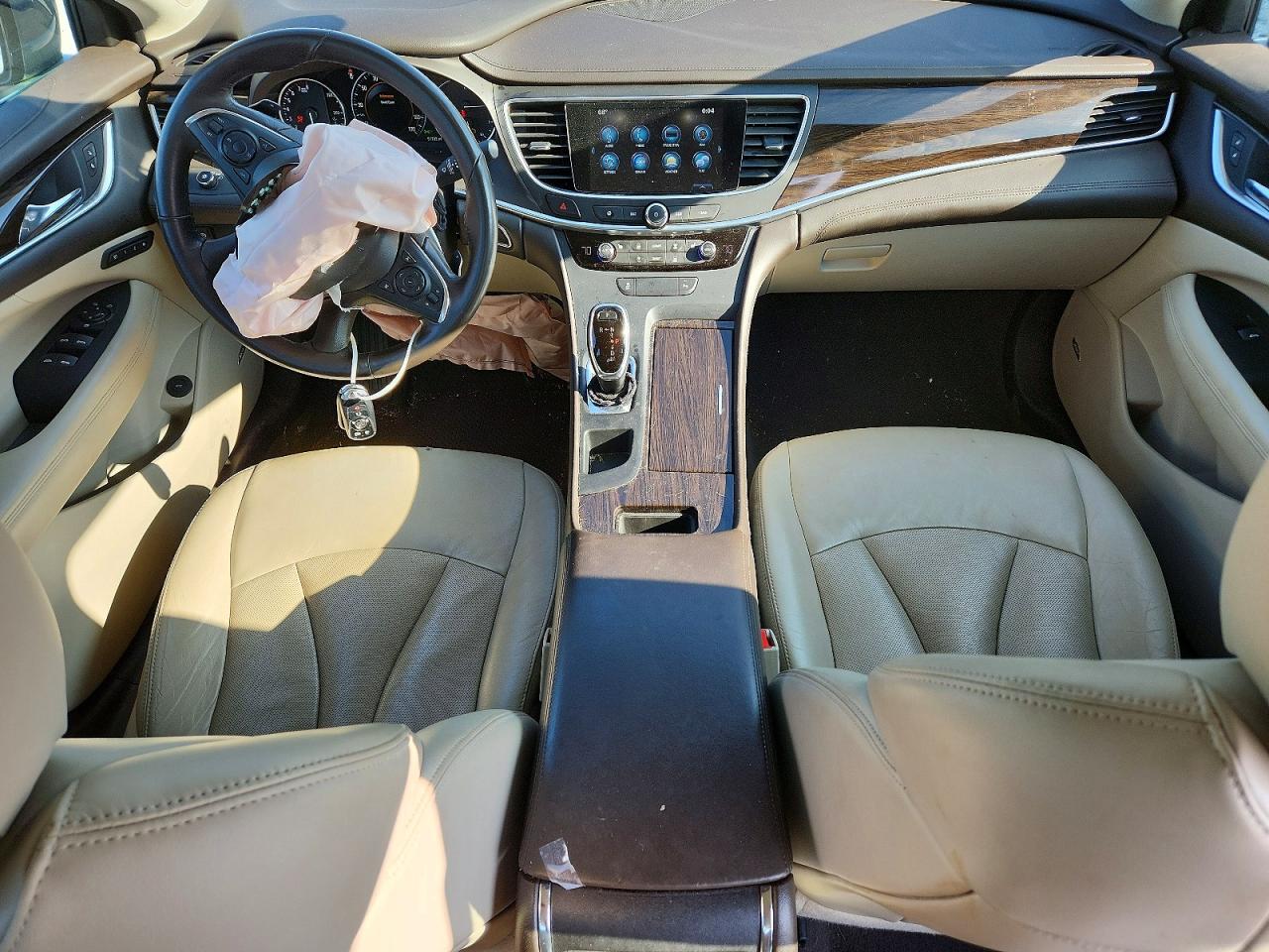 2017 BUICK LACROSSE ESSENCE photo 8