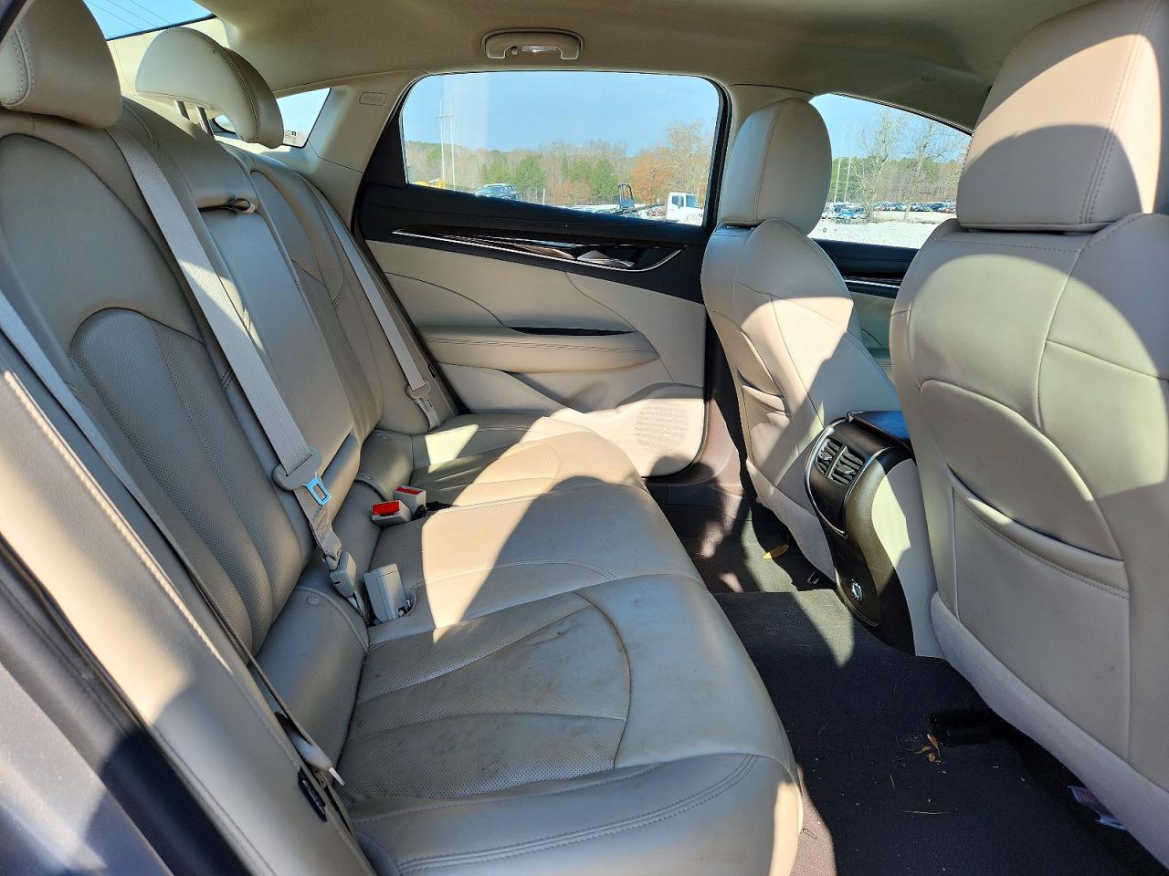 2017 BUICK LACROSSE ESSENCE photo 10
