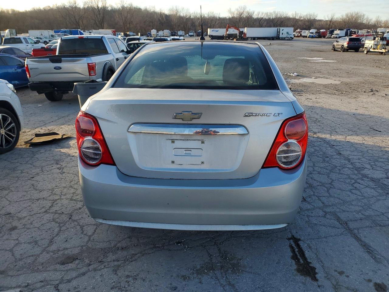 2012 CHEVROLET SONIC LT photo 6