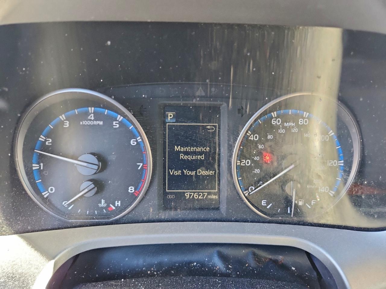 2017 TOYOTA RAV4 LE photo 9