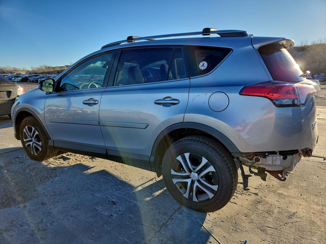 2017 TOYOTA RAV4 LE photo 2