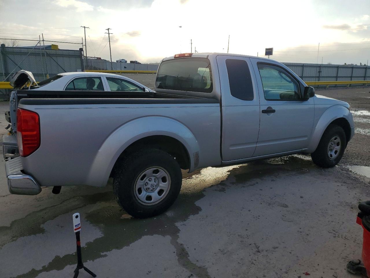 2006 NISSAN FRONTIER KING CAB XE photo 3