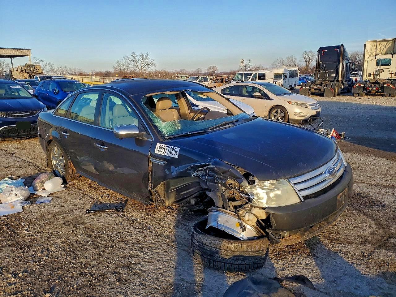 2008 FORD TAURUS LIMITED photo 4