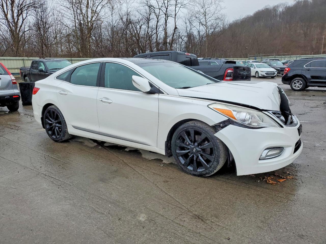 2012 HYUNDAI AZERA GLS photo 4