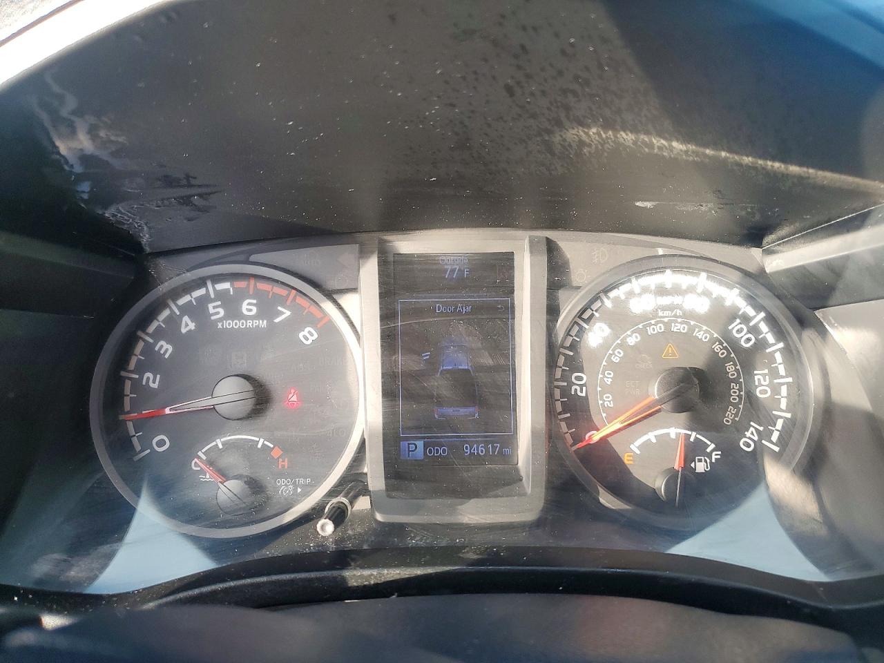 2019 TOYOTA TACOMA photo 9