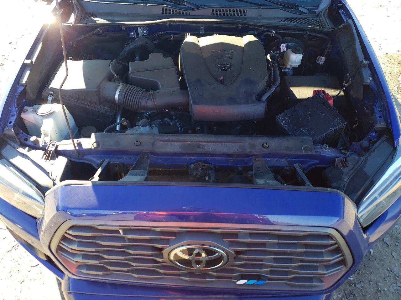 2022 TOYOTA TACOMA DOUBLE CAB photo 11