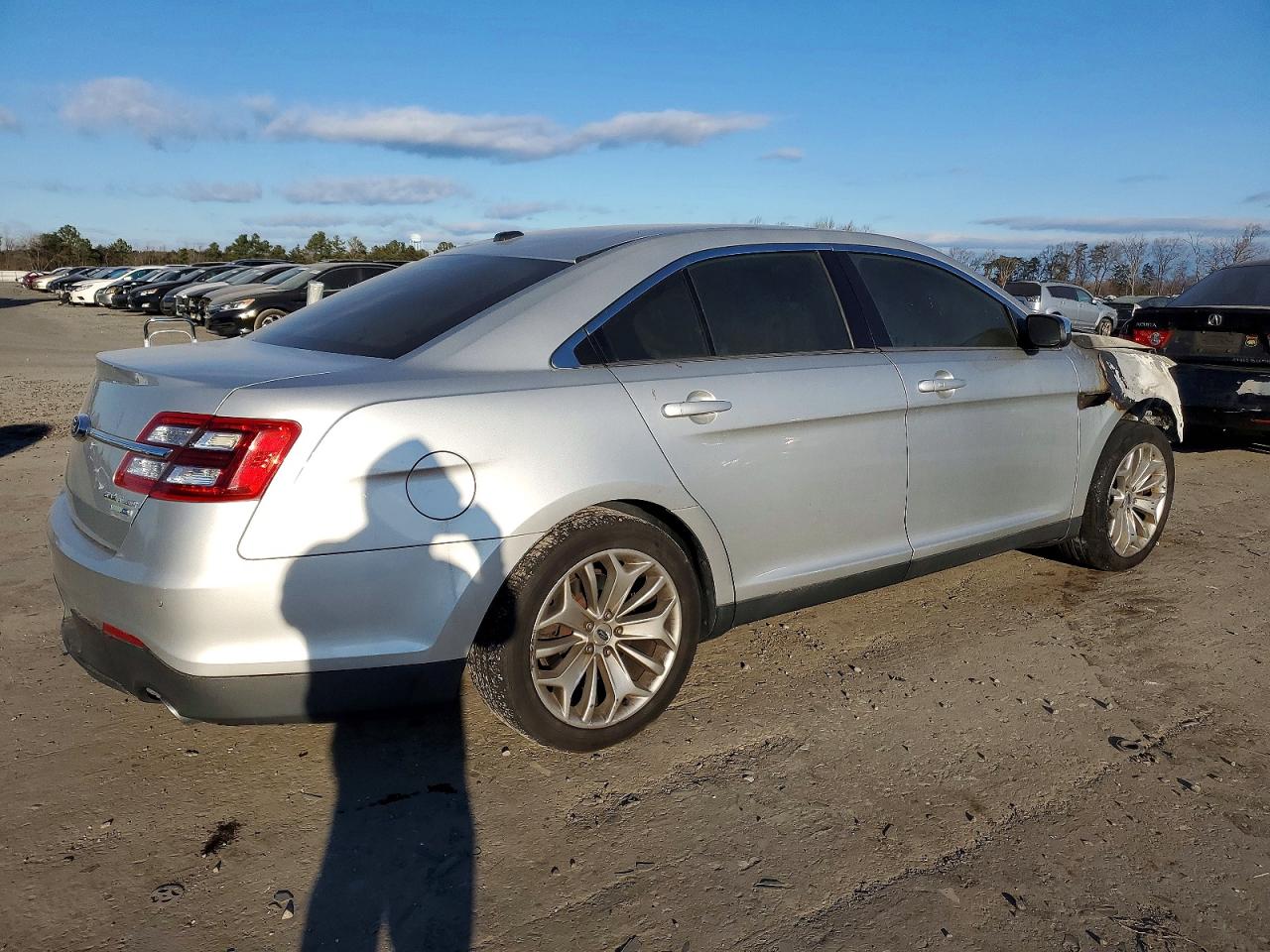 2016 FORD TAURUS LIMITED photo 7