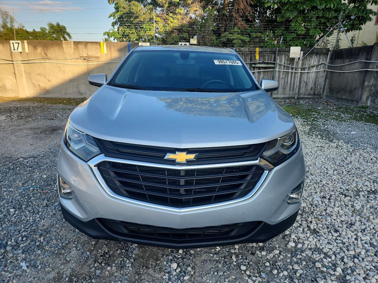2018 CHEVROLET EQUINOX LT photo 5
