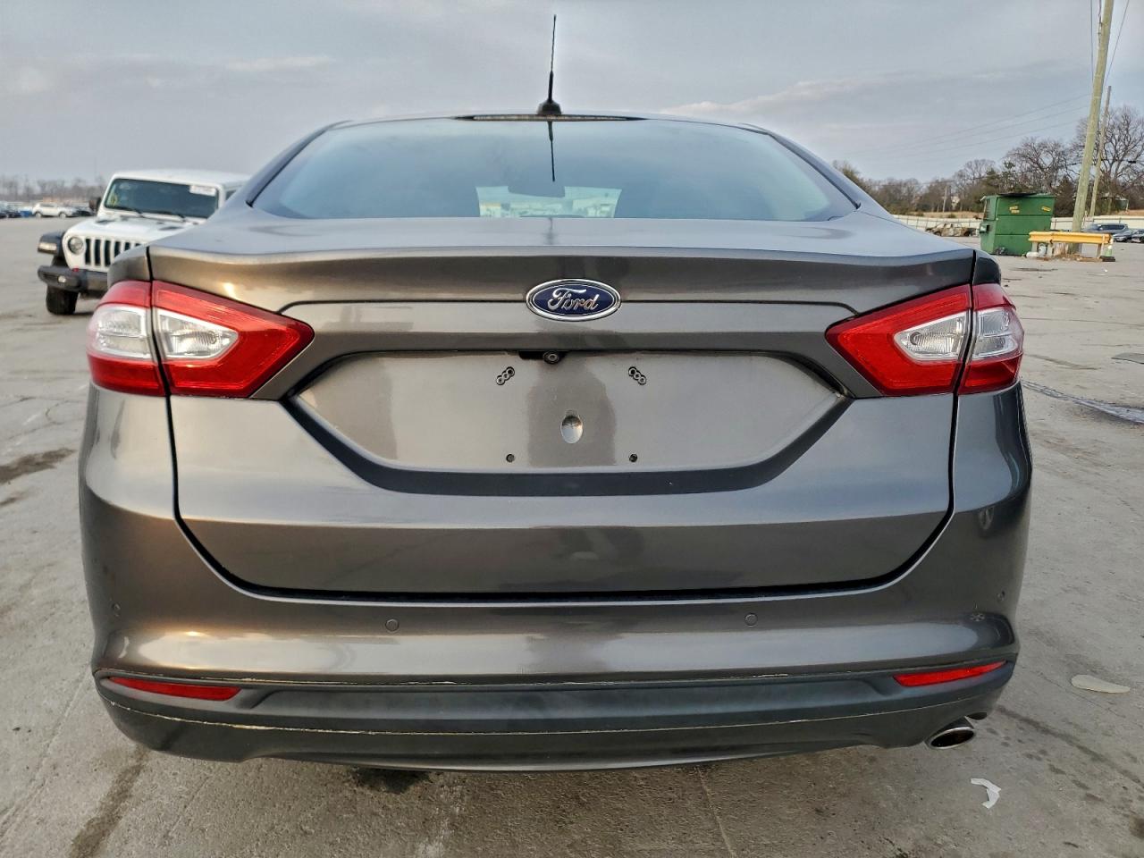 2017 FORD FUSION SE photo 16