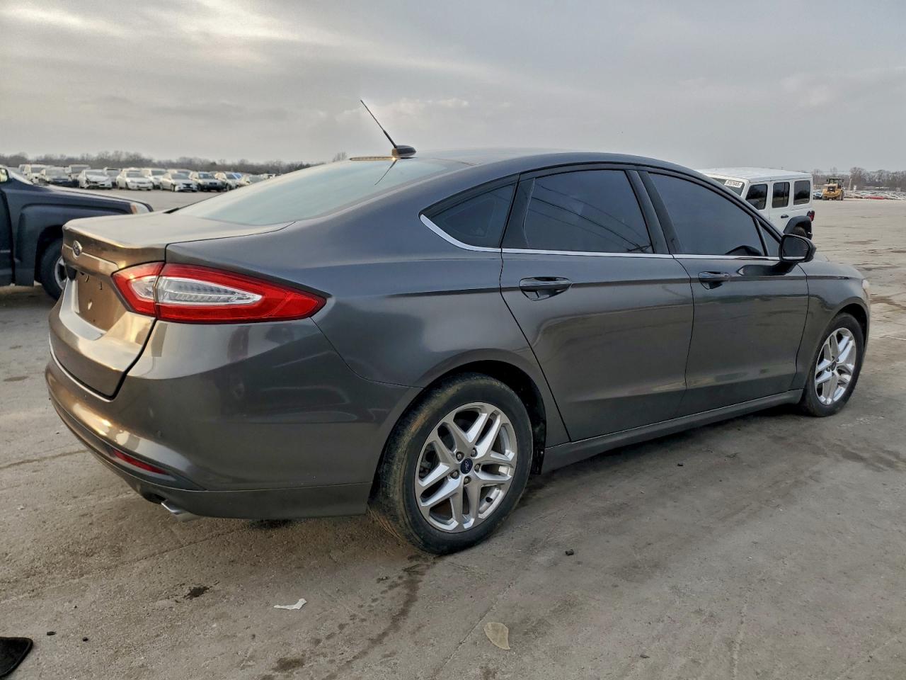 2017 FORD FUSION SE photo 7