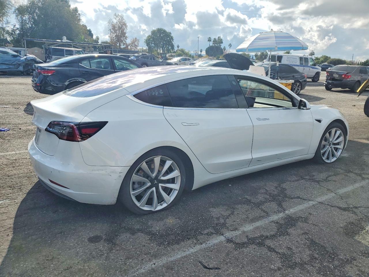 2019 TESLA MODEL 3 photo 7