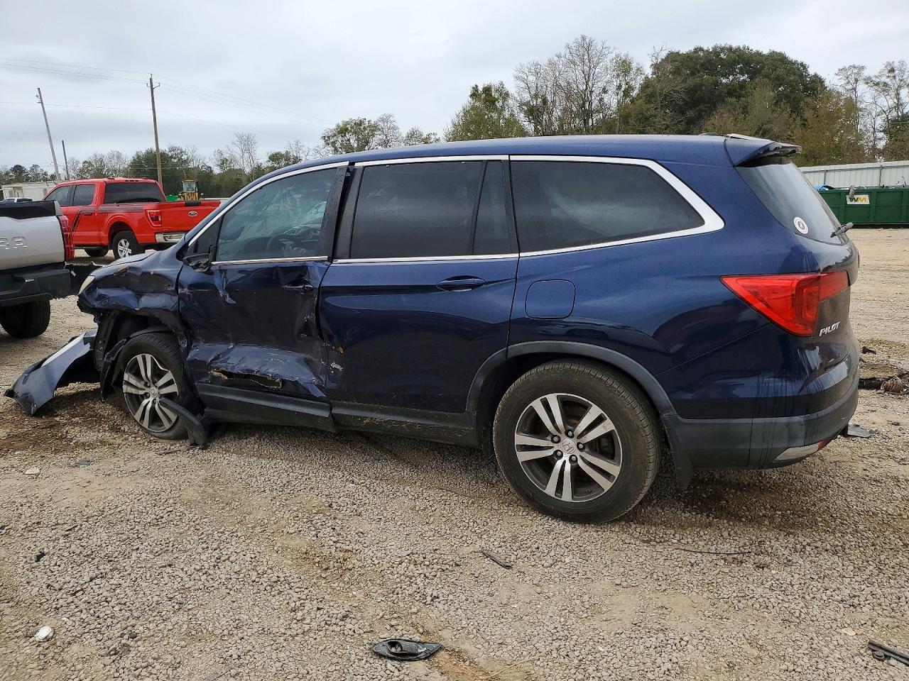 2016 HONDA PILOT EX photo 4