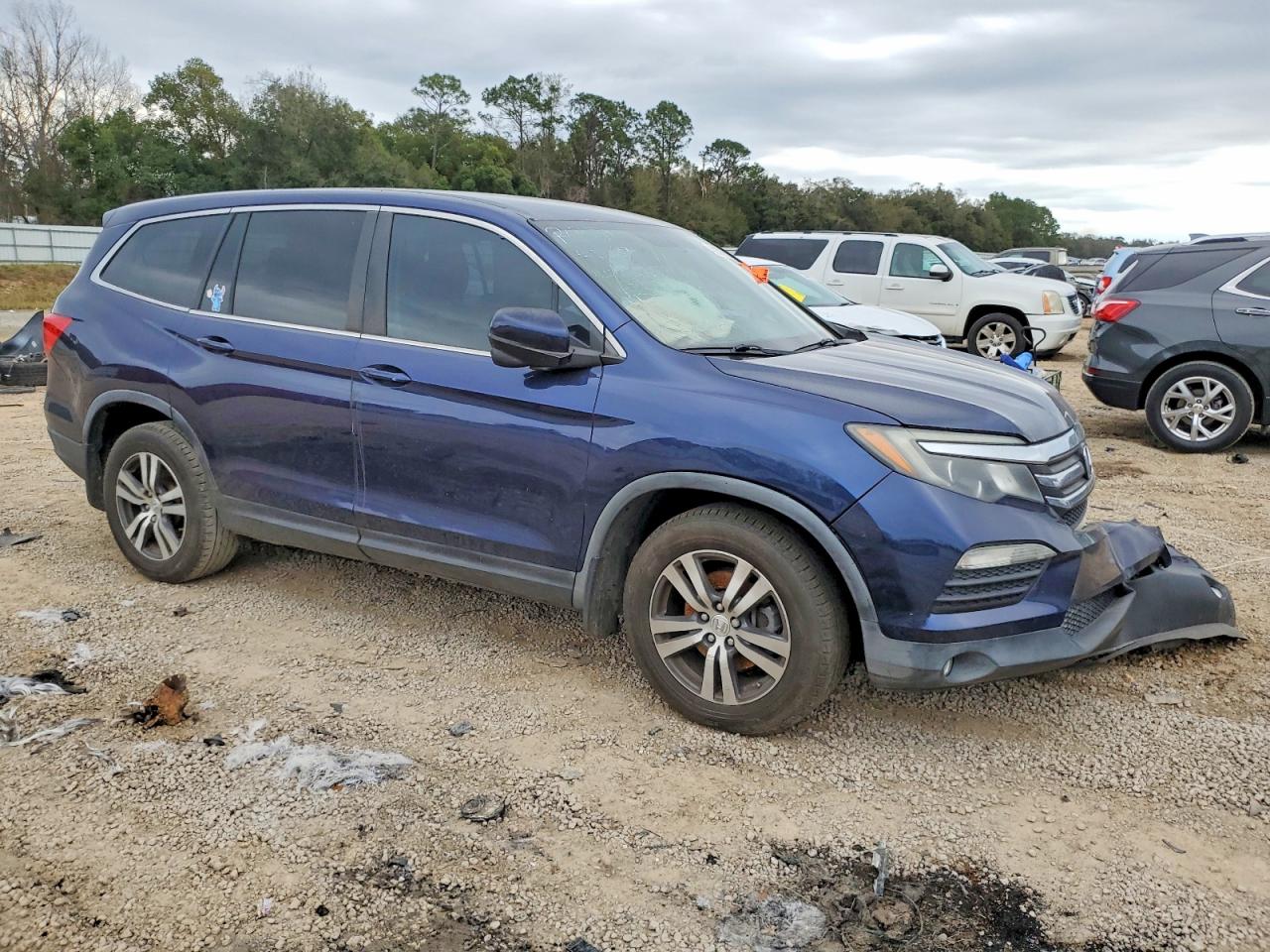 2016 HONDA PILOT EX photo 10