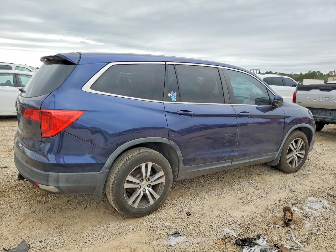 2016 HONDA PILOT EX photo 7
