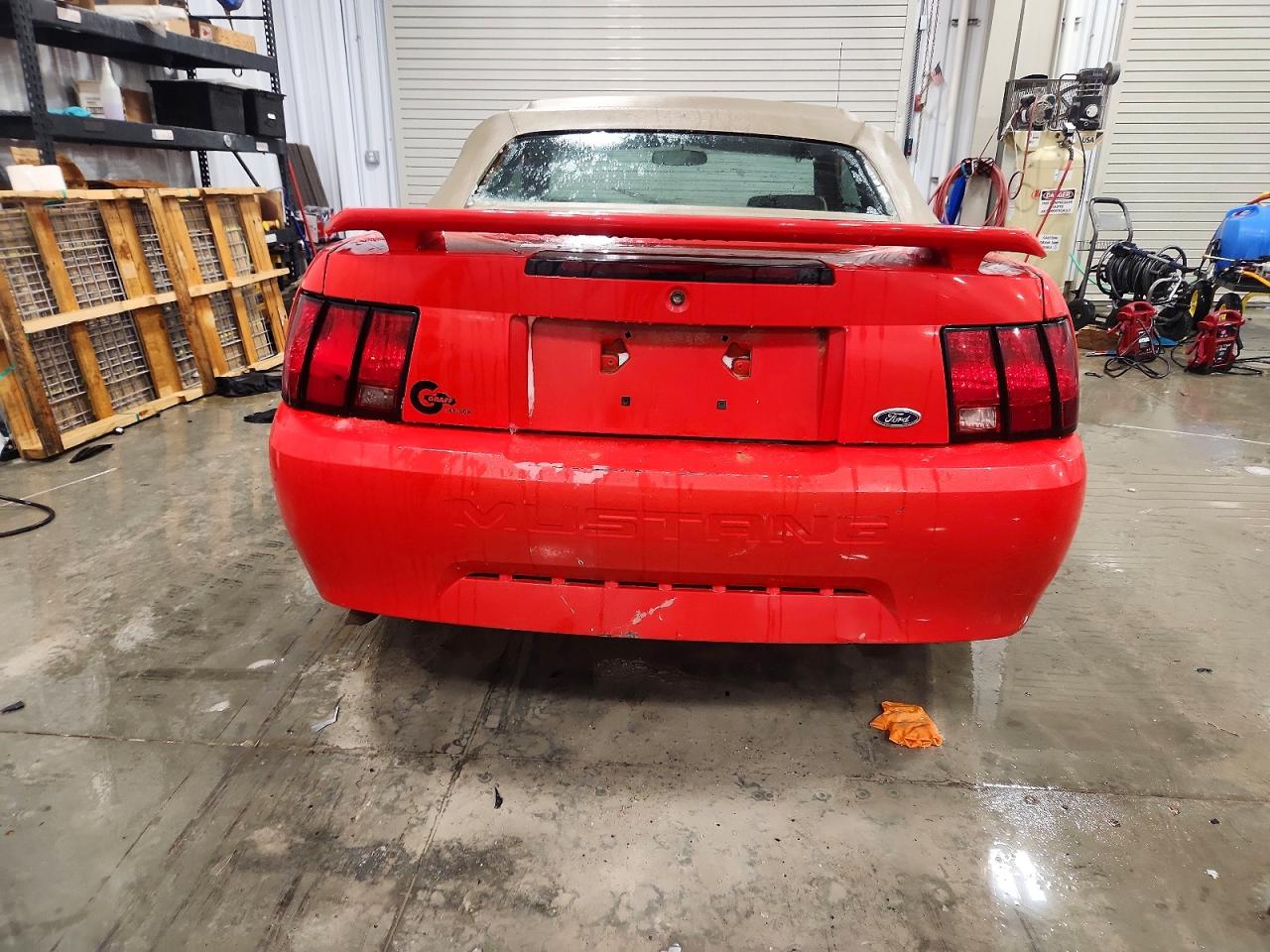 2001 FORD MUSTANG photo 6