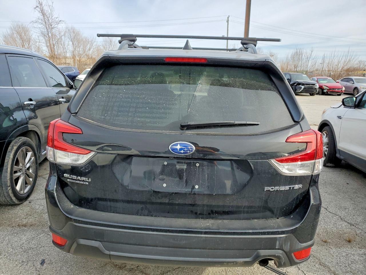 2020 SUBARU FORESTER PREMIUM photo 6