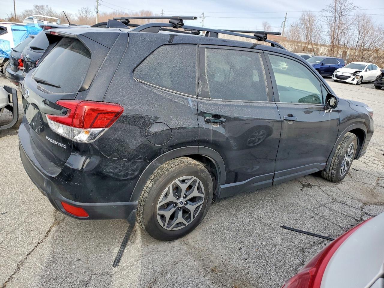 2020 SUBARU FORESTER PREMIUM photo 3