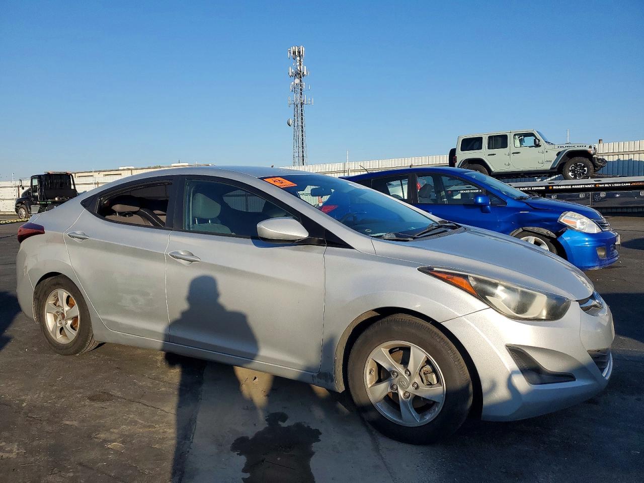 2015 HYUNDAI ELANTRA SE photo 10