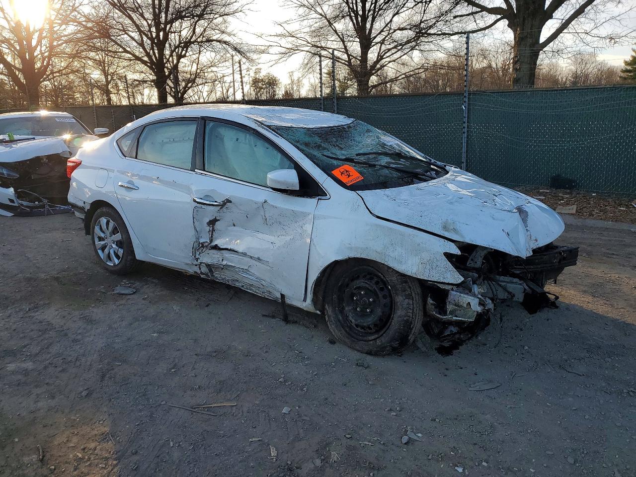 2019 NISSAN SENTRA S photo 4