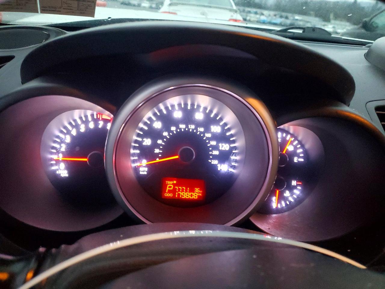 2013 KIA SOUL + photo 17