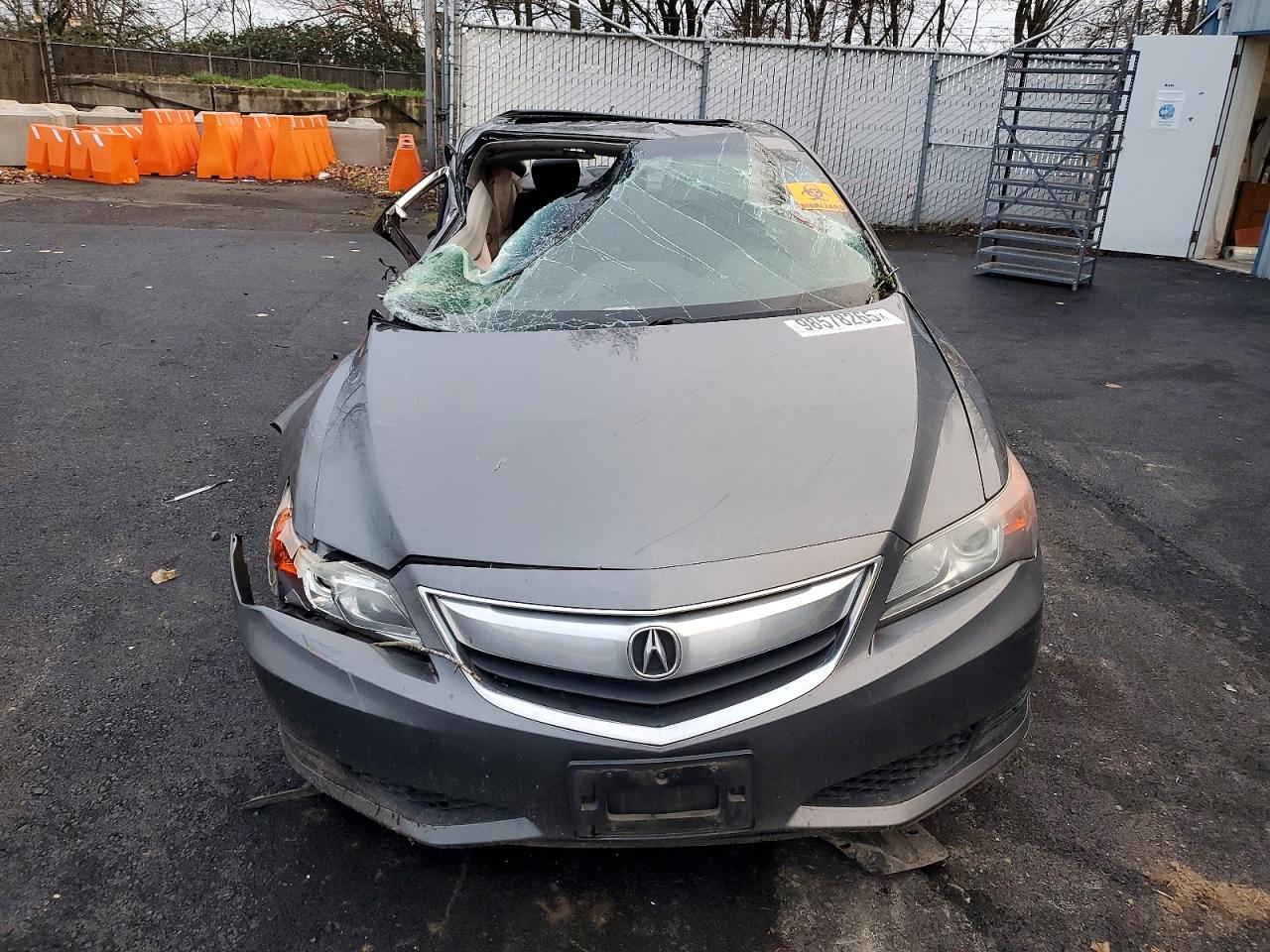 2014 ACURA ILX 20 photo 5