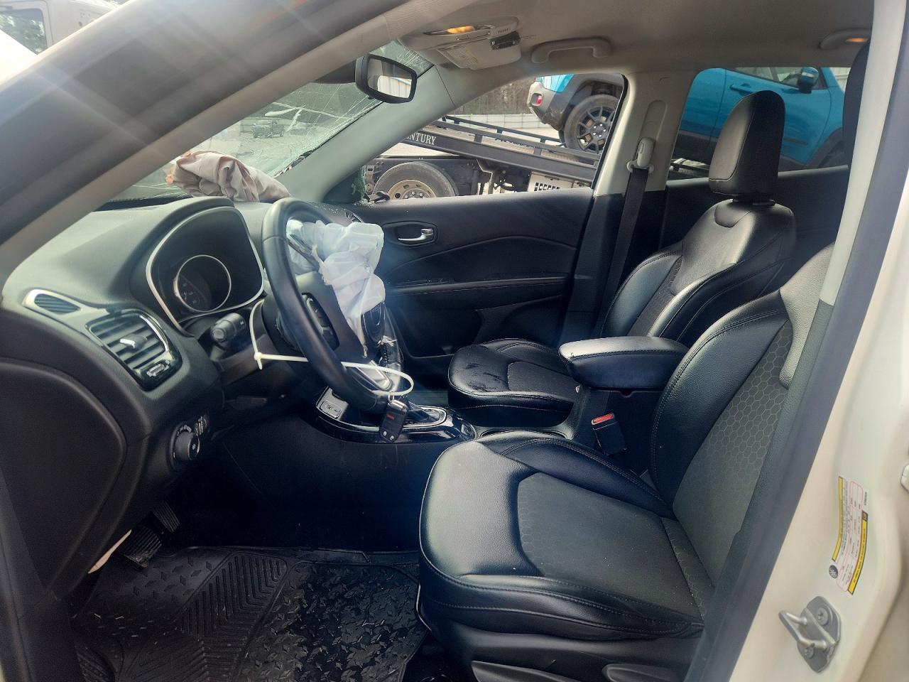 2019 JEEP COMPASS LATITUDE photo 7