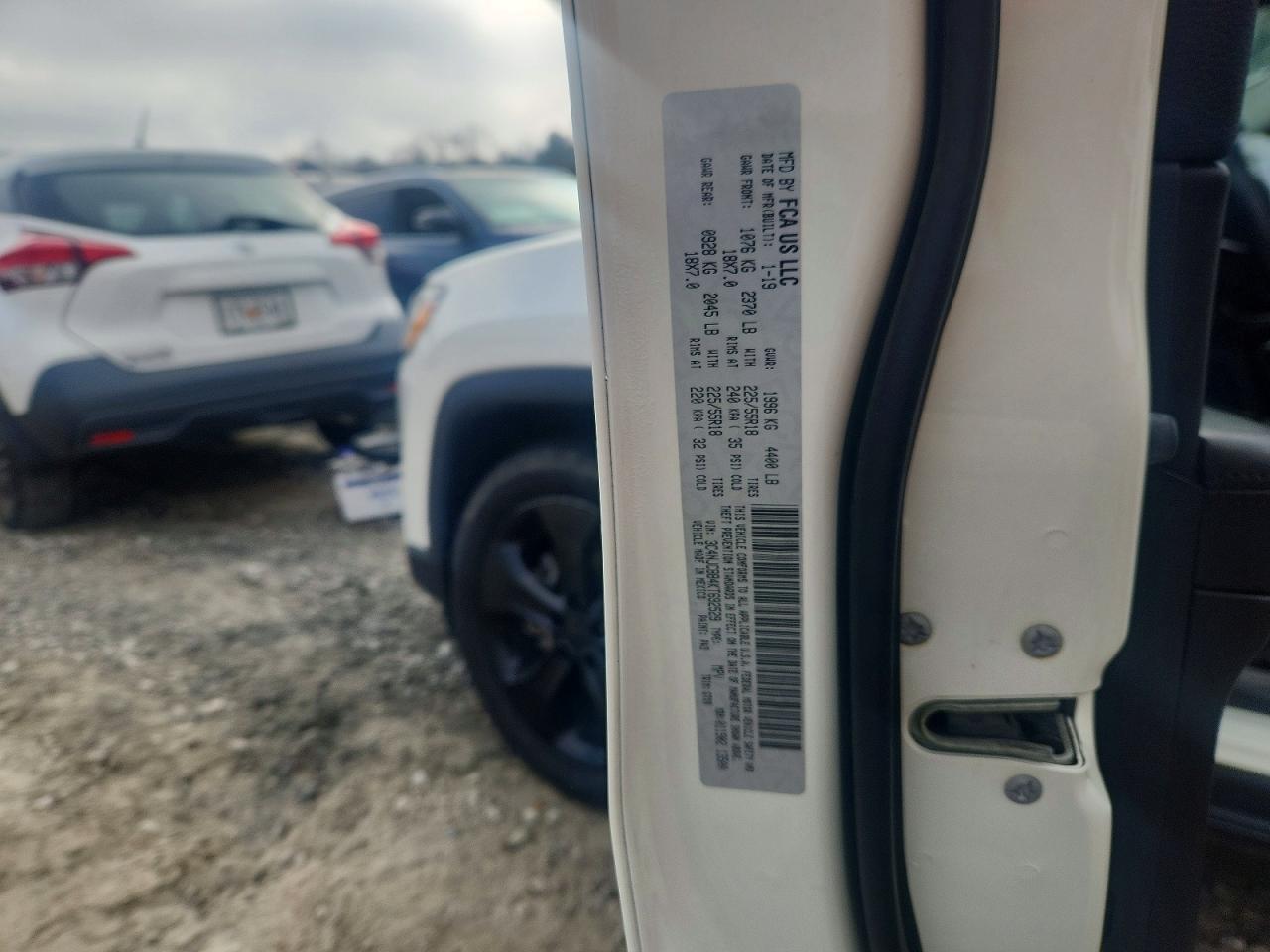 2019 JEEP COMPASS LATITUDE photo 12