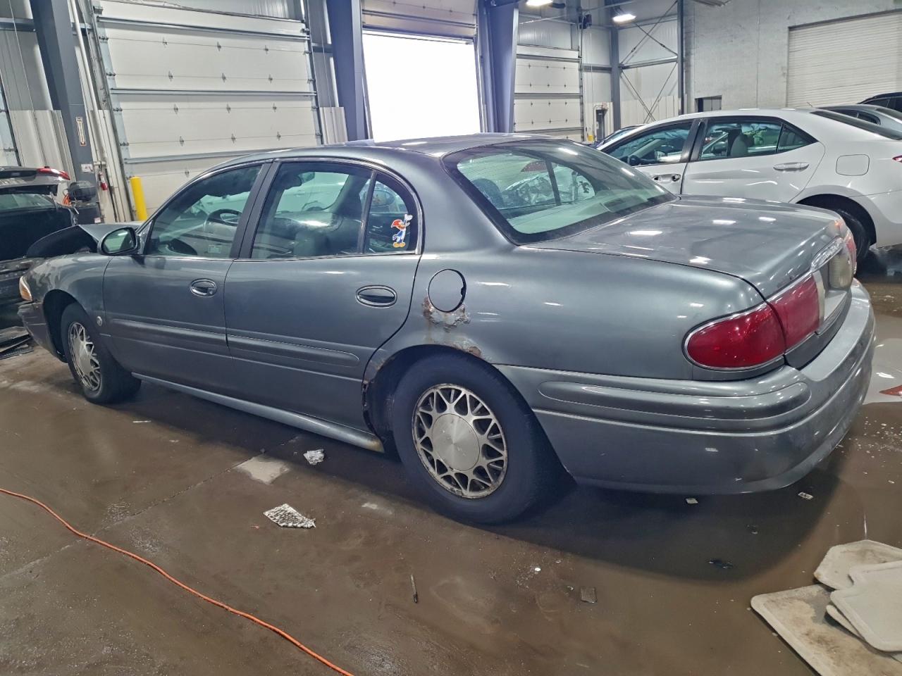 2004 BUICK LESABRE CUSTOM photo 2