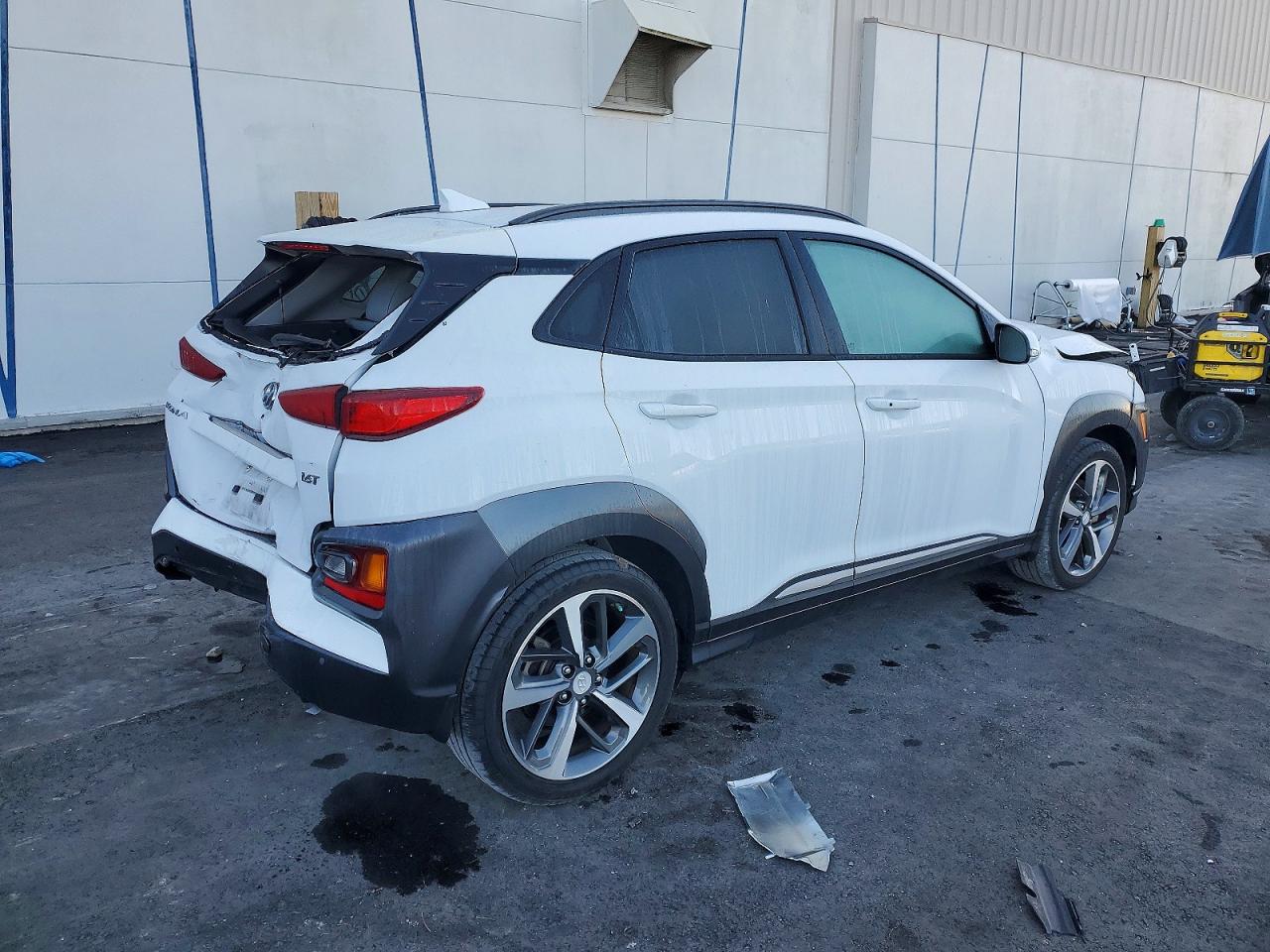 2020 HYUNDAI KONA ULTIMATE photo 3