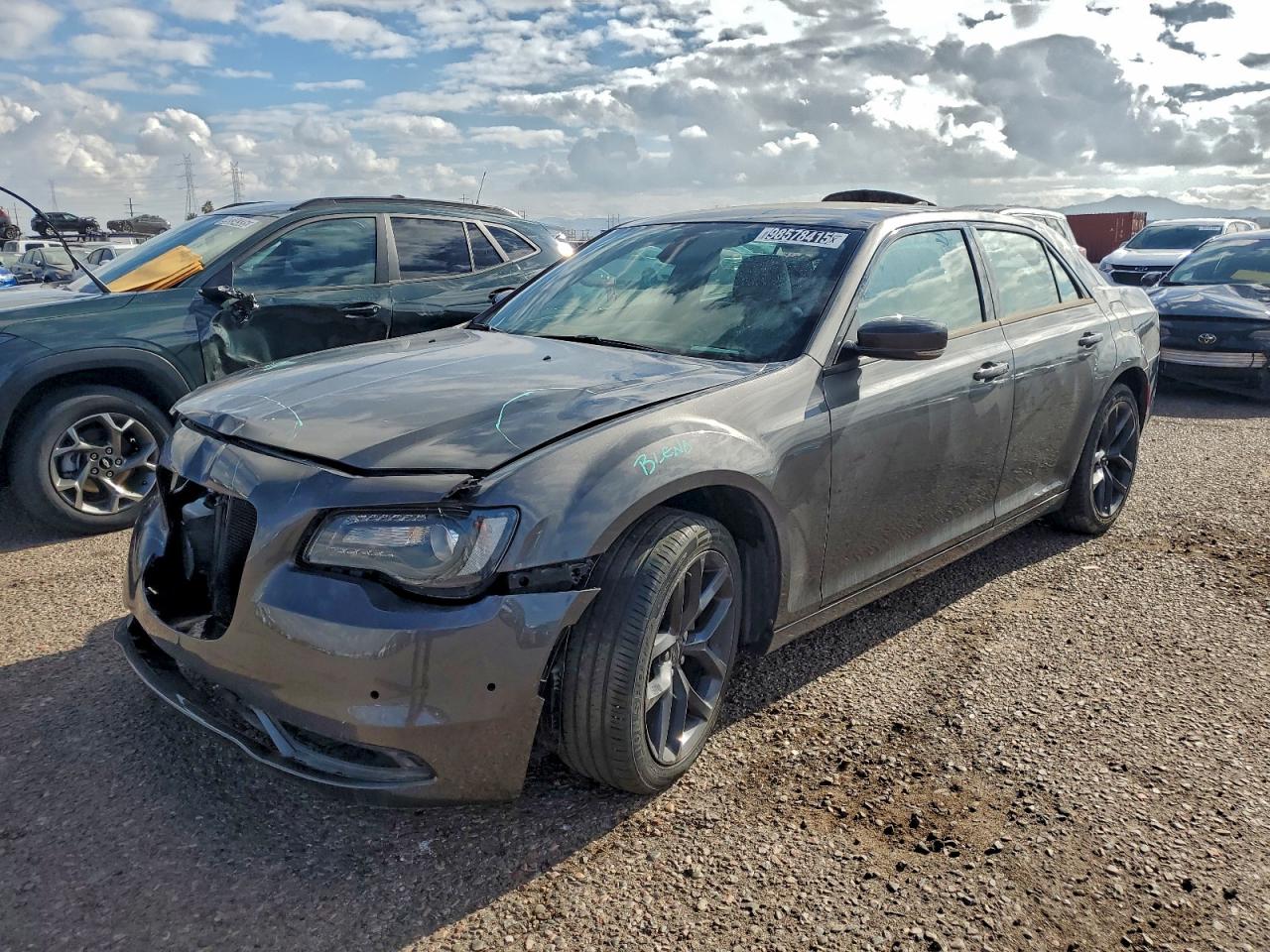 2023 CHRYSLER 300