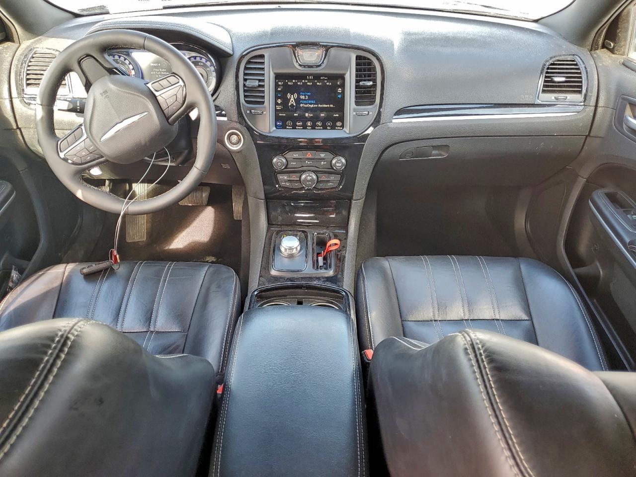 2023 CHRYSLER 300 S photo 8