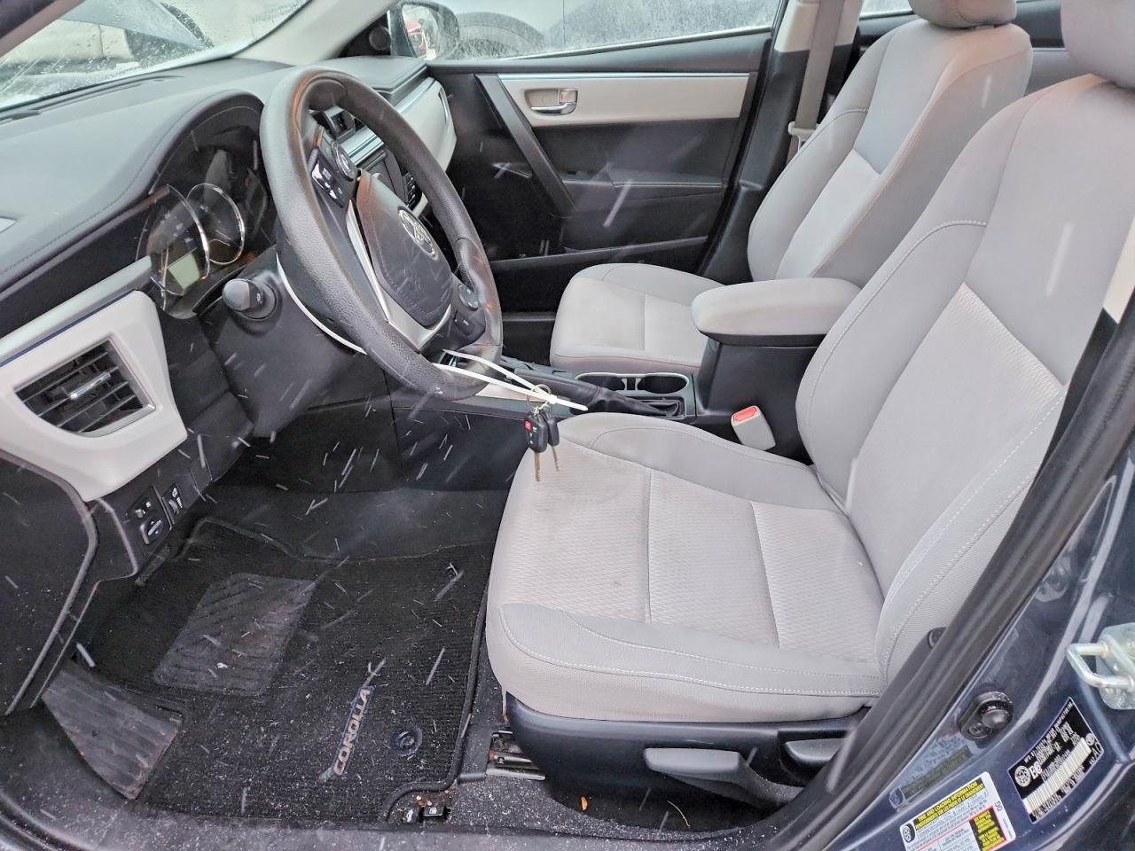 2014 TOYOTA COROLLA L photo 19