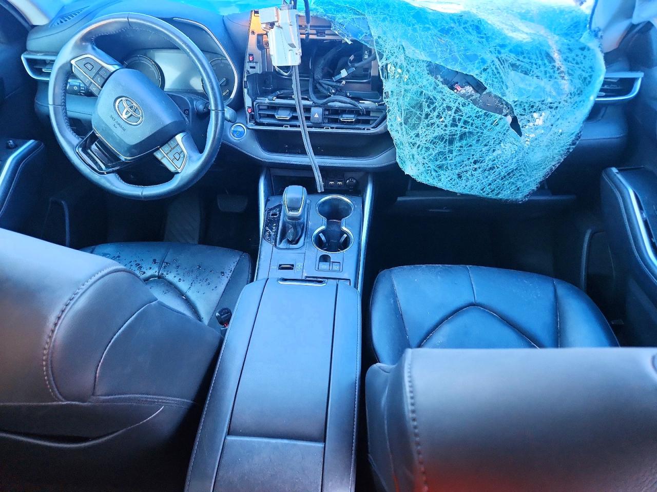 2020 TOYOTA HIGHLANDER HYBRID XLE photo 15