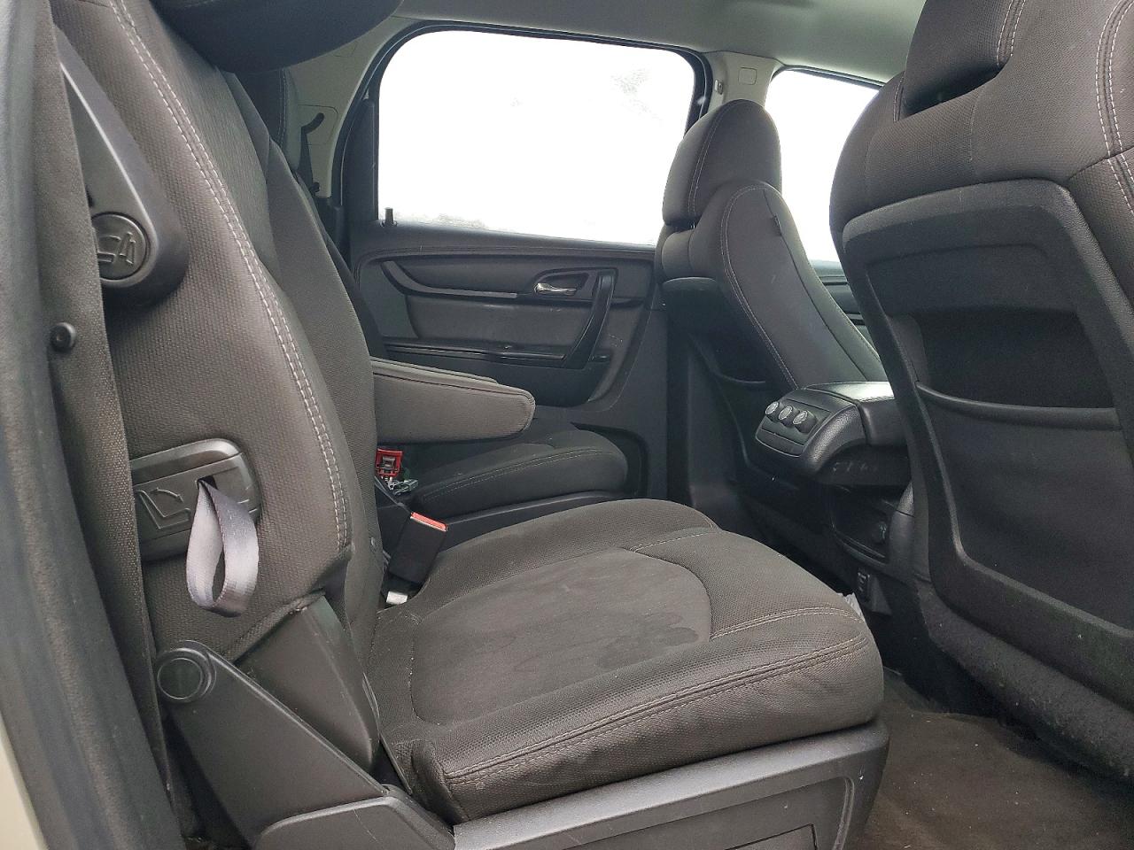 2016 GMC ACADIA SLE photo 10