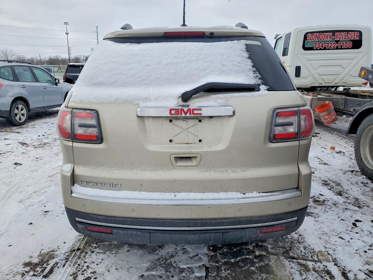 2016 GMC ACADIA SLE photo 6