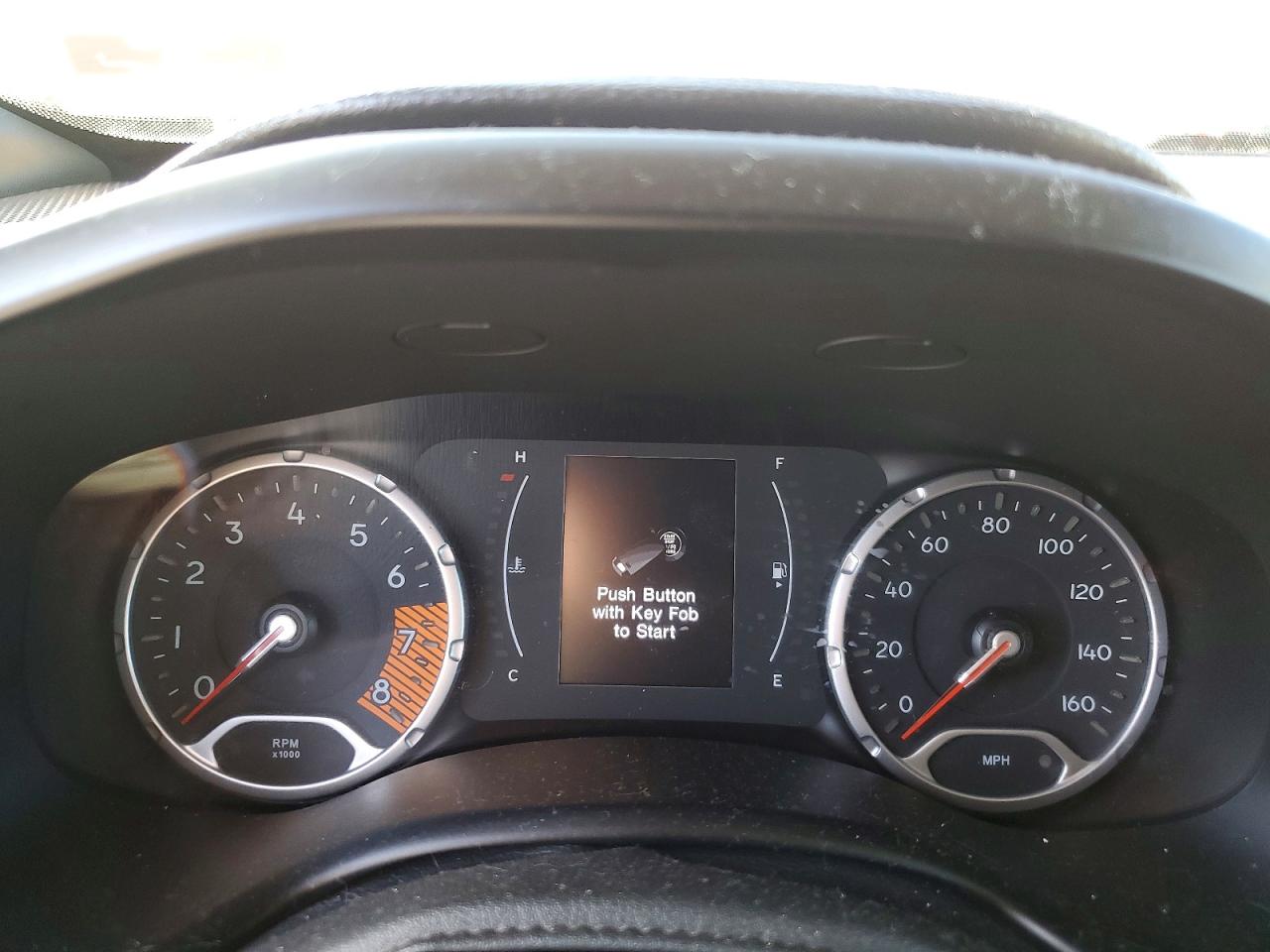 2019 JEEP RENEGADE LATITUDE photo 9
