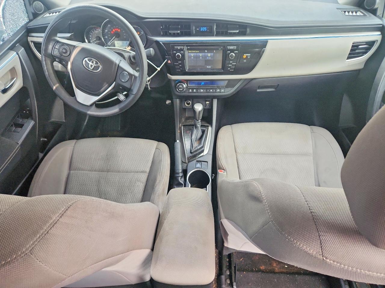 2016 TOYOTA COROLLA L photo 8