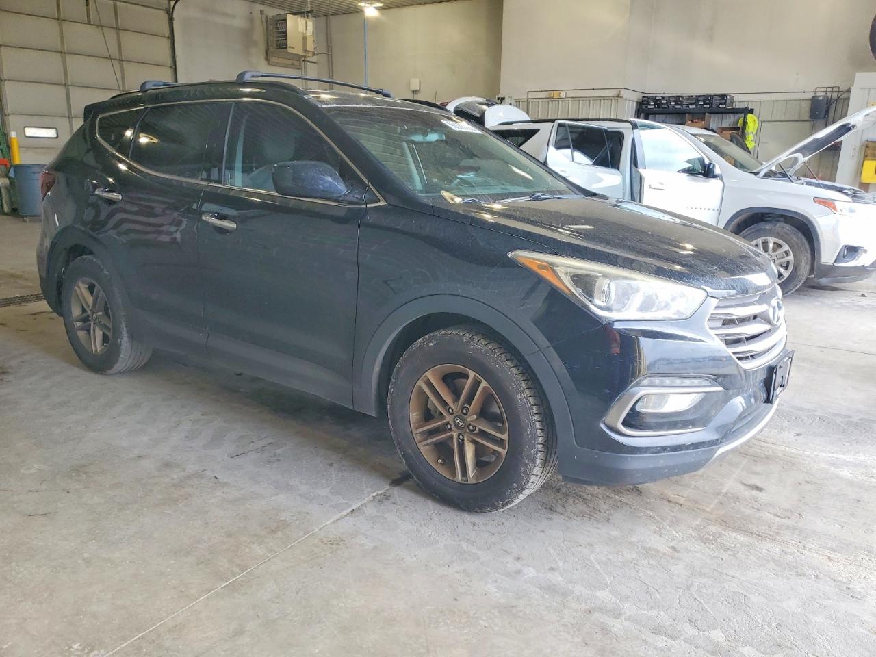 2017 HYUNDAI SANTA FE SPORT photo 4