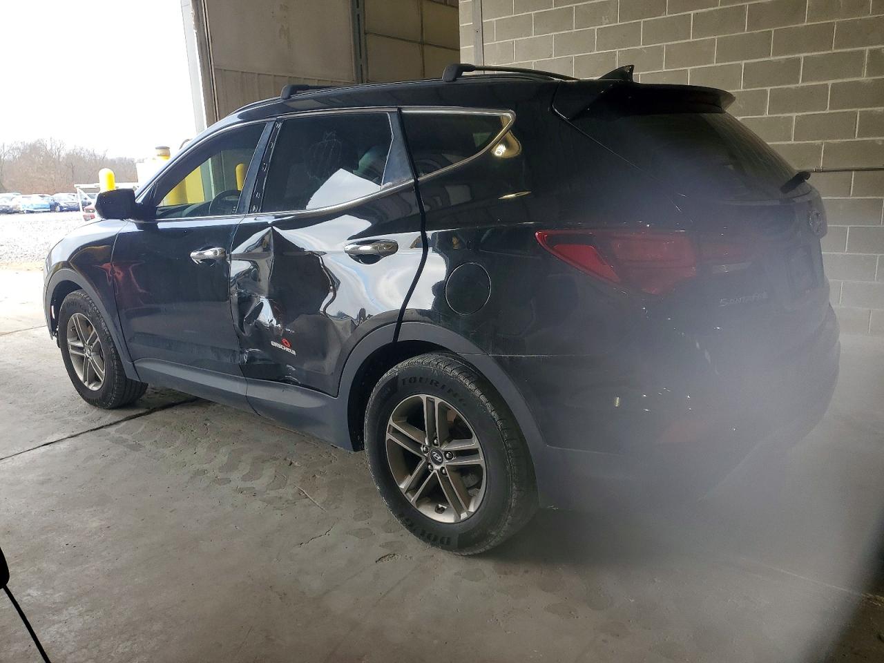 2017 HYUNDAI SANTA FE SPORT photo 2