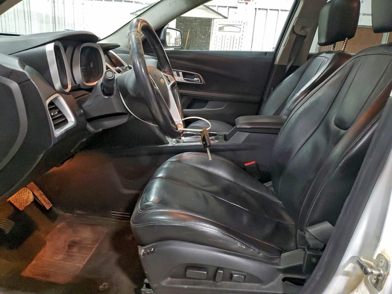 2013 CHEVROLET EQUINOX photo 7