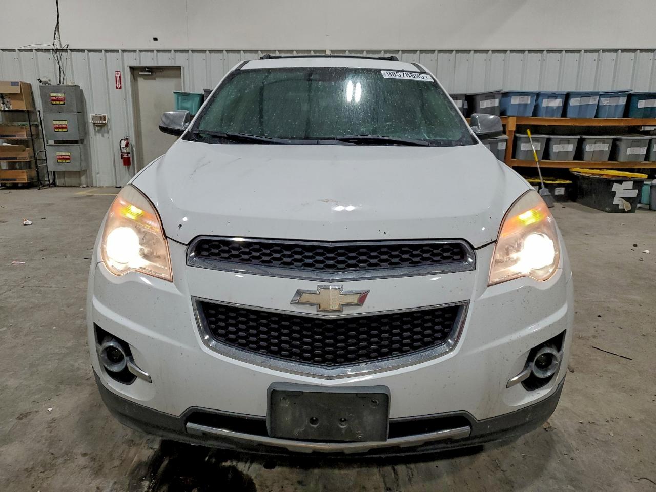 2013 CHEVROLET EQUINOX photo 5