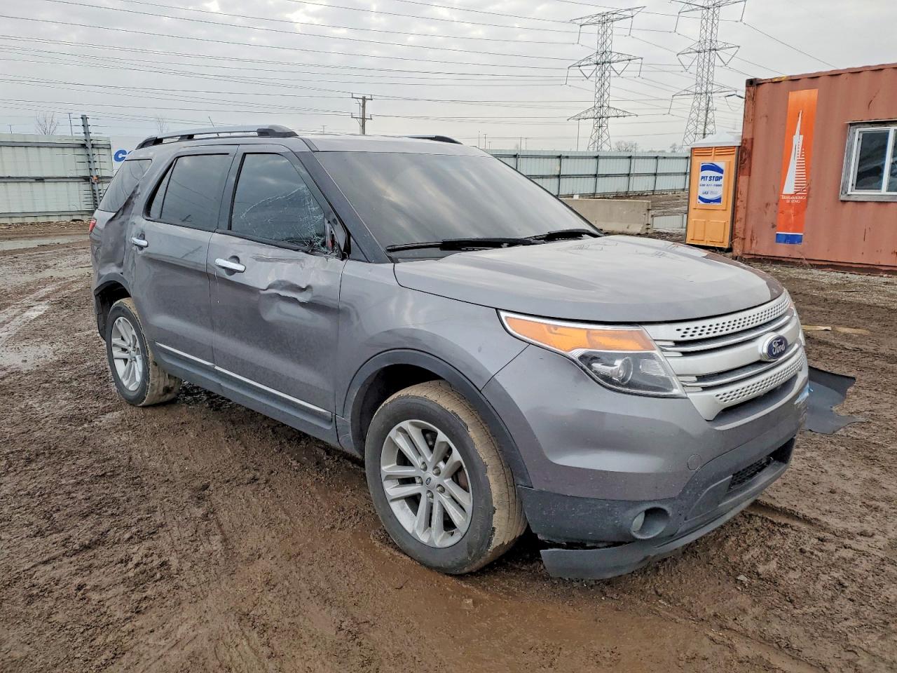 2013 FORD EXPLORER XLT photo 4